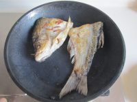 豆瓣燒魚(yú)的做法步驟5