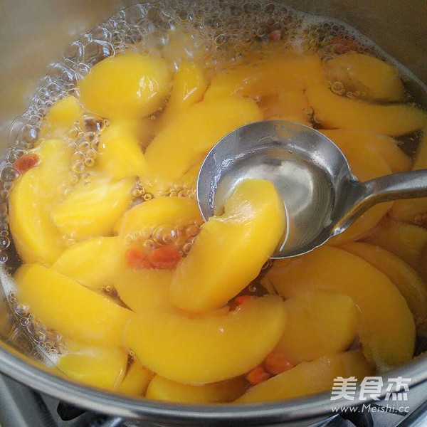 自制黃桃罐頭的做法