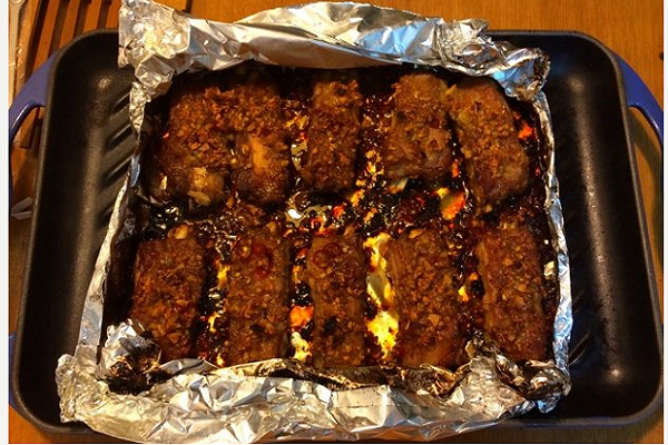 香到骨頭里的蒜香排骨(烤箱)的做法