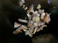 筍干燜鹵豬頭皮的做法步驟8