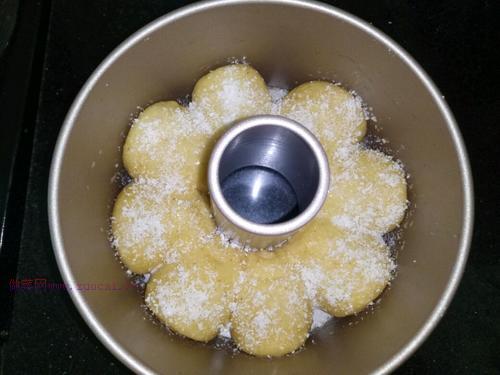 全麥椰絲面包的做法