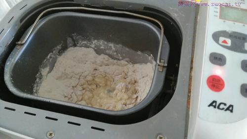 奶香椰蓉小面包的做法