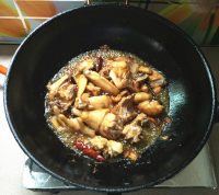 胡蘿卜杏鮑菇燒土雞的做法步驟9