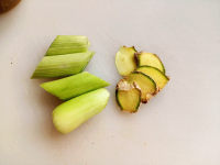 排骨煲的做法步驟4