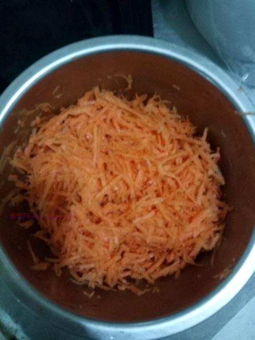 紅蘿卜煎餅的做法