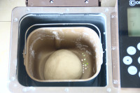 圣誕風(fēng)蘋果醬方形小面包的做法步驟3