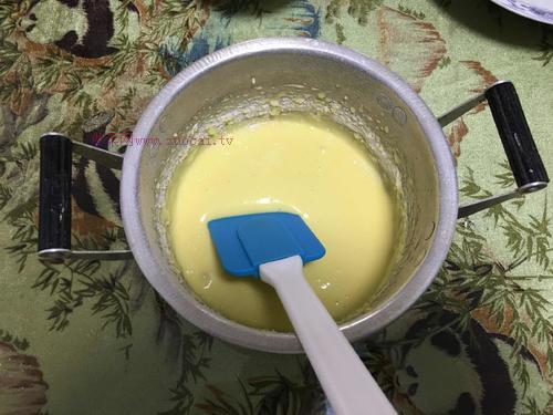 跟我學(xué)做戚風(fēng)蛋糕8寸的做法