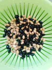 紅棗番薯黑豆?jié){的做法步驟3