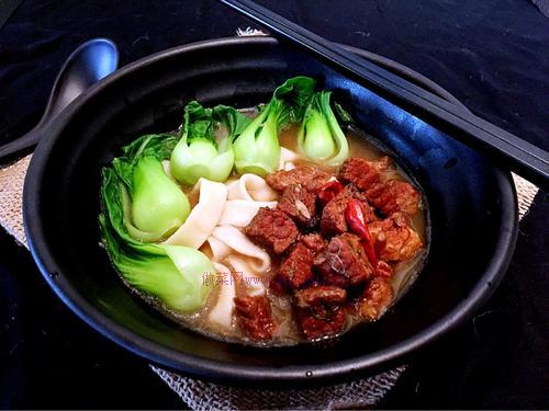牛肉手搟面的做法
