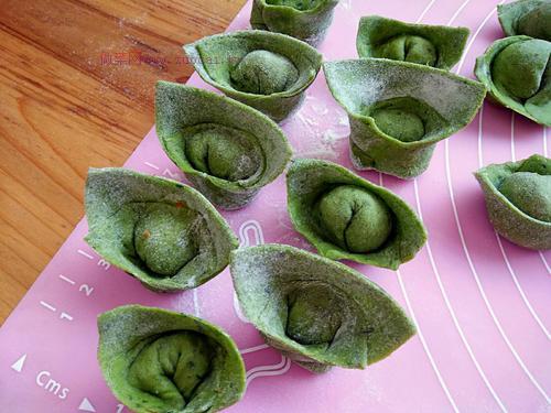 ?？陲溩拥淖龇?/ data-hPLB=