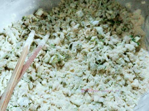 香菜雜糧面片的做法