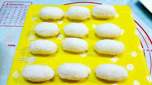 三文魚(yú)壽司的做法