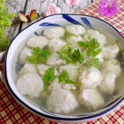 汆鲅魚丸子的做法
