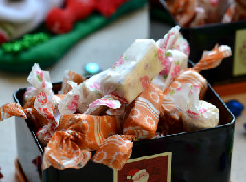 花生蔓越莓牛軋?zhí)堑募页Ｗ龇? data-x4ZU=