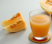 【哈密瓜是什么意思】哈密瓜的營養(yǎng)價(jià)值_哈密瓜的挑選方法