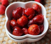 【山楂的做法】山楂怎么吃健康_山楂的功效與作用