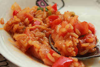 韓國(guó)辣香腸燴飯的做法 讓你無(wú)法不愛(ài)的快手燴飯