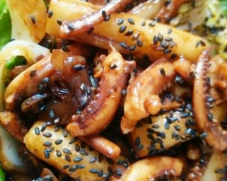 魷魚炒年糕的家常做法