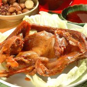 【鴨肉的功效】鴨肉的營(yíng)養(yǎng)價(jià)值_鴨肉怎么做好吃