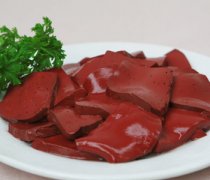 【豬血的營養(yǎng)價值】豬血的功效與作用