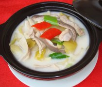 【豬肚湯的營(yíng)養(yǎng)價(jià)值】豬肚湯的做法大全_豬肚湯腥氣重咋辦