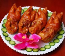 【豬蹄的營養(yǎng)價值】豬蹄的功效與作用