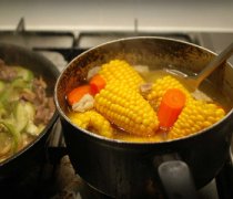 【豬骨湯的營養(yǎng)價值】豬骨湯的做法大全_豬骨湯怎么做好吃