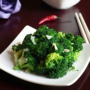 【蒜蓉西蘭花】蒜蓉西蘭花的做法_蒜蓉西蘭花的家常做法