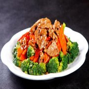 西蘭花與牛肉的搭配可謂是家常菜的佳肴。媽網(wǎng)百科帶你了解這道佳肴
