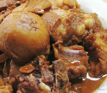 豆結(jié)香芋燜排骨家常做法