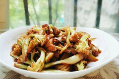 干鍋花菜的做法