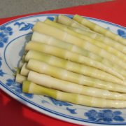 【竹筍怎么剝皮】竹筍的做法_竹筍的營養(yǎng)價值_竹筍的功效與作用