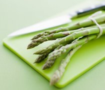 【蘆筍的營養(yǎng)價(jià)值】蘆筍的功效和