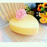 八寸戚風(fēng)心型蛋糕的做法