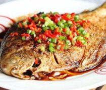 【鯧魚的做法】鯧魚怎么做好吃_鯧魚的家常做法