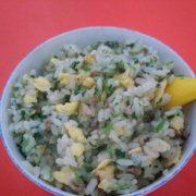 營養(yǎng)炒飯的做法