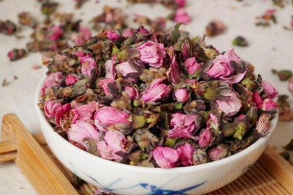 桃花可以泡水喝嗎，桃花泡水功效非常全面