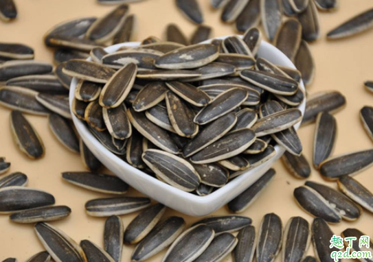 吃瓜子尿酸會(huì)高嗎 吃瓜子致癌是真的嗎1