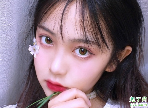 自卑和抑郁哪個更可怕 抑郁是由自卑引起的嗎3