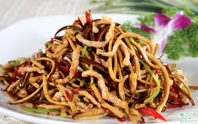 炒肉絲怎么不老又嫩滑 炒肉絲有什么技巧1