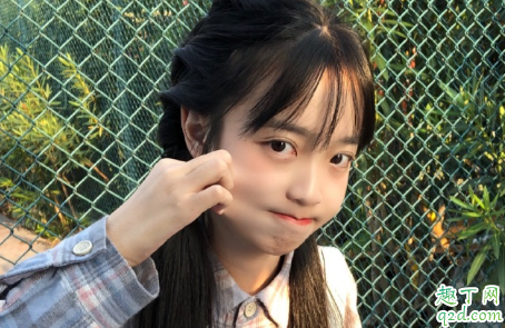 聊天時女人說要睡了晚安什么意思 女人說我先睡了怎么回復1