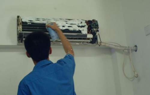 空調(diào)為什么不制冷 空調(diào)不制冷找誰維修1