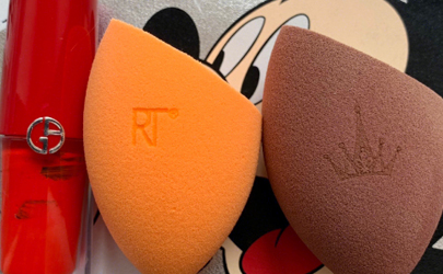 rt美妝蛋和爾木萄買(mǎi)哪個(gè)好 rt和爾木萄美妝蛋區(qū)別對(duì)比