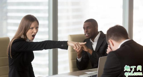 愛發(fā)脾氣的領(lǐng)導(dǎo)是好領(lǐng)導(dǎo)嗎 領(lǐng)導(dǎo)實力強但愛發(fā)脾氣如何相處2
