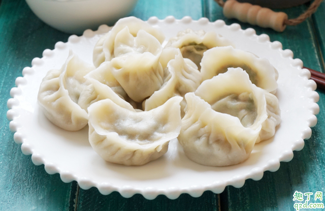 薺菜包餃子要不要用開(kāi)水燙一下 薺菜包餃子要過(guò)水嗎3