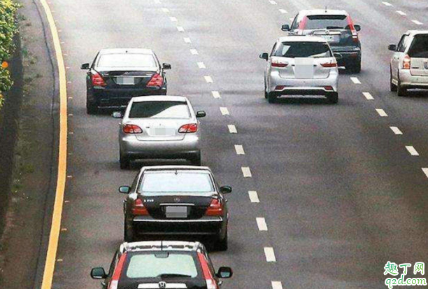 自動(dòng)檔松油門車子頓挫正常嗎 手動(dòng)擋車松油門頓挫是什么原因2