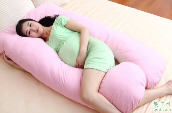 胎兒缺氧孕婦會感覺不舒服嗎 孕期蒙頭睡覺胎兒會缺氧嗎4