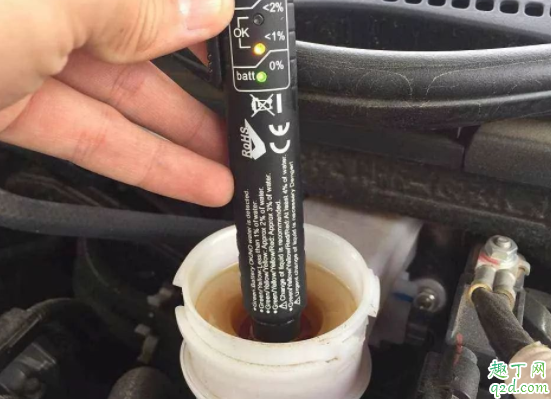 剎車(chē)油重要嗎 剎車(chē)油會(huì)變少嗎3