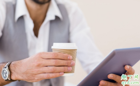 朋友圈花式秀加班有哪些 工作繁重怎么讓領(lǐng)導(dǎo)知道1