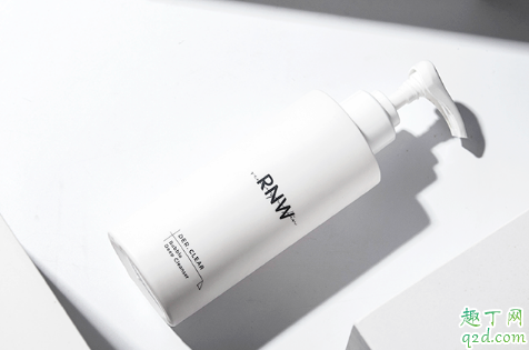 rnw洗面奶怎么看是不是正品 rnw洗面奶真假分辨方法1